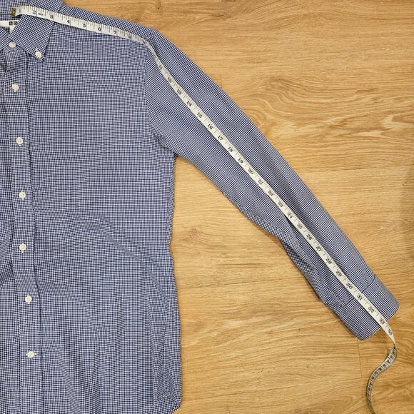 Uniqlo Slim Fit Gingham Button-Down (Size Small) - Picture 8 of 8